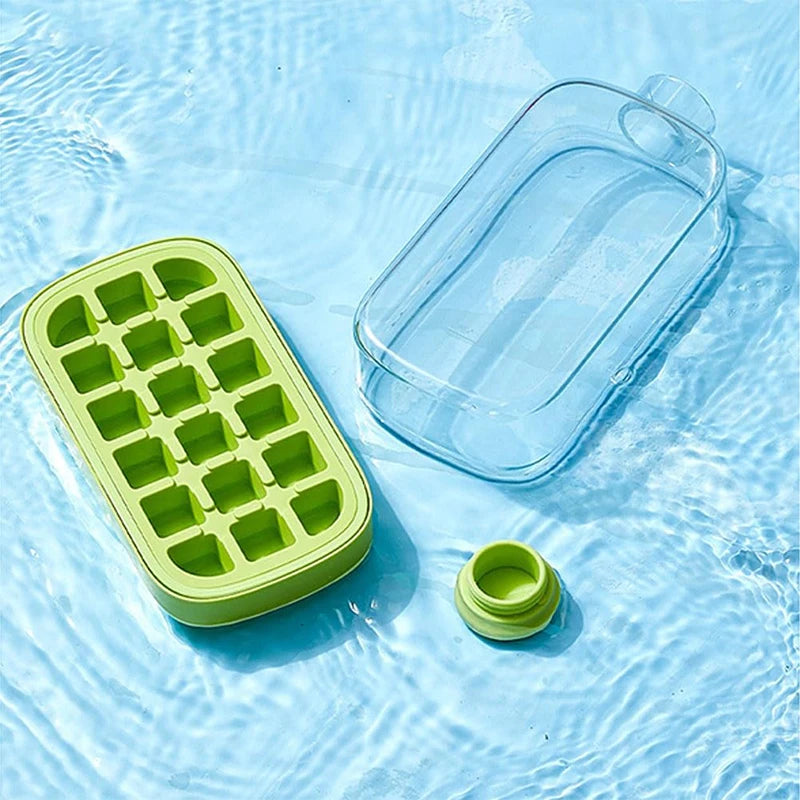 Máquina de gelo artesanal, molde de gelo em forma de gelo com tampa, bandeja de gelo sem derramamento para freezer, baldes de gelo, acessórios de cozinha   5.0   4 avaliações   ౹   32 vendidos
